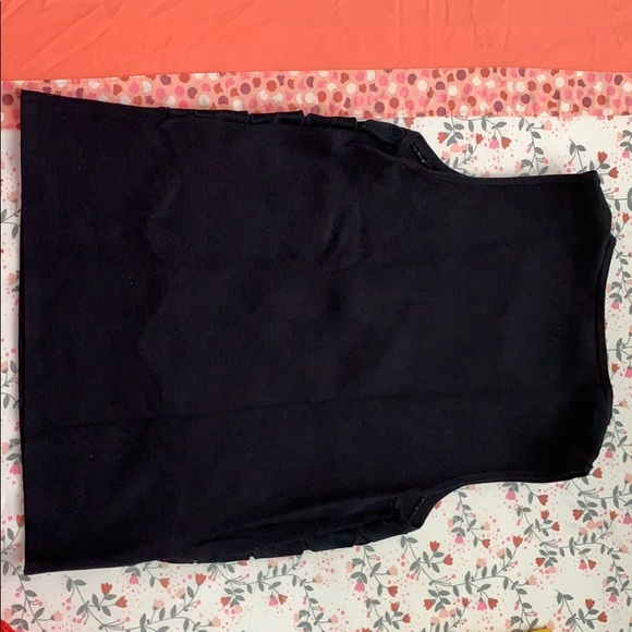 Top and Skirt - Picture 5 of 5